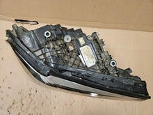 Load image into Gallery viewer, Frontscheinwerfer BMW 5 G31 G30 5A388C4-02 Rechts Scheinwerfer Headlight SCH1566349392ew