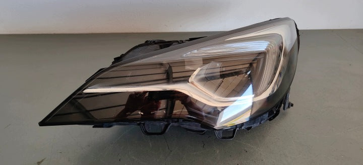 Frontscheinwerfer Opel Astra 39218025 Xenon Links Scheinwerfer Headlight SCH1572399010am