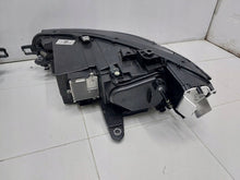 Laden Sie das Bild in den Galerie-Viewer, Frontscheinwerfer VW Passat 3J1941005 3J1941006 LED Ein Satz Headlight SCH1572567960my