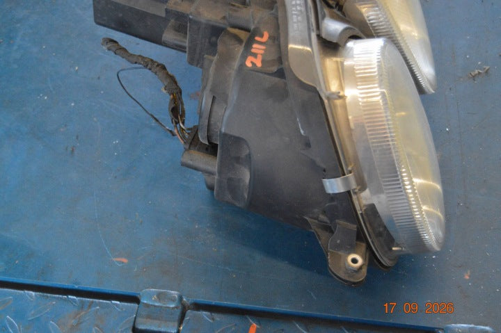 Frontscheinwerfer Mercedes-Benz W211 SLG6634 Links Scheinwerfer Headlight SCH1573024583up