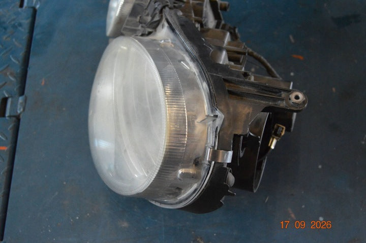 Frontscheinwerfer Mercedes-Benz W211 SLG6634 Links Scheinwerfer Headlight SCH1573024583up