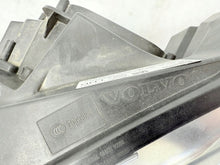 Laden Sie das Bild in den Galerie-Viewer, Frontscheinwerfer Volvo V40 31420447 Links Scheinwerfer Headlight SCH1576657262rb