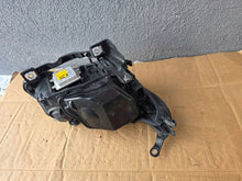 Laden Sie das Bild in den Galerie-Viewer, Frontscheinwerfer BMW 5 E60 E61 7177739-08 Xenon Links Scheinwerfer Headlight SCH1584126891ev