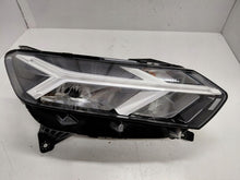 Laden Sie das Bild in den Galerie-Viewer, Frontscheinwerfer Dacia Sandero III Logan Jogger 260107978R LED Rechts Headlight SCH1584179691py