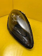 Load image into Gallery viewer, Frontscheinwerfer Porsche Macan 95b 95B941010AL LED Rechts Headlight SCH1585075384km