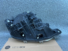 Laden Sie das Bild in den Galerie-Viewer, Frontscheinwerfer BMW 3 F30 F31 7498945 Links Scheinwerfer Headlight SCH1587659344bn