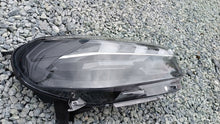 Laden Sie das Bild in den Galerie-Viewer, Frontscheinwerfer Peugeot Expert Traveller 9847208980 Rechts Headlight SCH1589788093ef