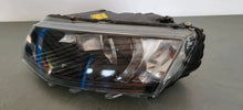 Laden Sie das Bild in den Galerie-Viewer, Frontscheinwerfer Skoda Octavia III 5E1941015B Xenon Links Headlight SCH1594447904sm