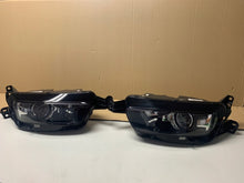 Load image into Gallery viewer, Frontscheinwerfer Citroën C4 Picasso II 9675975180 Xenon Rechts oder Links SCH1595130334ne