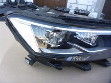 Laden Sie das Bild in den Galerie-Viewer, Frontscheinwerfer VW T-Roc 2GA941036 LED Rechts Scheinwerfer Headlight SCH1599762036fq