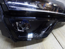 Laden Sie das Bild in den Galerie-Viewer, Frontscheinwerfer Skoda Karoq 57B941016D Rechts Scheinwerfer Headlight SCH1605087336es