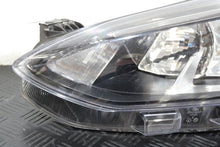 Laden Sie das Bild in den Galerie-Viewer, Frontscheinwerfer Ford Focus MX7B-12E015-CC Links Scheinwerfer Headlight SCH1612795355pv