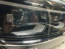Laden Sie das Bild in den Galerie-Viewer, Frontscheinwerfer VW Tiguan 5NN941082C LED Rechts Scheinwerfer Headlight SCH1613591445nm
