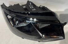 Load image into Gallery viewer, Frontscheinwerfer VW Transporter Caravelle 7E1941016AD Rechts Headlight SCH1616540769ri