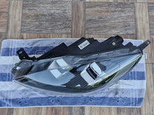 Load image into Gallery viewer, Frontscheinwerfer Ford Kuga III LV4B13E017AH Links Scheinwerfer Headlight SCH1622067520pj