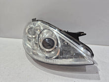 Laden Sie das Bild in den Galerie-Viewer, Frontscheinwerfer Mercedes-Benz W169 A1698207461 Xenon Rechts Headlight SCH1623209262fz