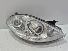 Laden Sie das Bild in den Galerie-Viewer, Frontscheinwerfer Mercedes-Benz W169 A1698207461 Xenon Rechts Headlight SCH1623209262fz