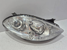Laden Sie das Bild in den Galerie-Viewer, Frontscheinwerfer Mercedes-Benz W169 A1698207461 Xenon Rechts Headlight SCH1623209262fz