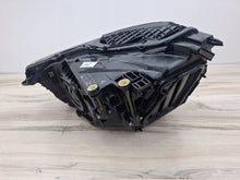 Laden Sie das Bild in den Galerie-Viewer, Frontscheinwerfer Audi Q3 83A941034 LED Rechts Scheinwerfer Headlight SCH1631891950mi