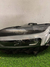 Laden Sie das Bild in den Galerie-Viewer, Frontscheinwerfer Volvo Xc60 II 32404705 LED Links Scheinwerfer Headlight SCH1632857094of