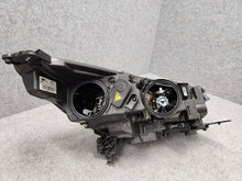 Laden Sie das Bild in den Galerie-Viewer, Frontscheinwerfer Ford Kuga II GV41-13D155-EF Xenon Links Scheinwerfer Headlight SCH1632948249bq