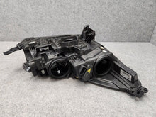 Laden Sie das Bild in den Galerie-Viewer, Frontscheinwerfer Ford Kuga II GV41-13D155-EF Xenon Links Scheinwerfer Headlight SCH1632948249bq