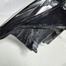 Laden Sie das Bild in den Galerie-Viewer, Frontscheinwerfer Mg 10976802 Rechts Scheinwerfer Headlight SCH1633902654mu