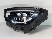 Laden Sie das Bild in den Galerie-Viewer, Frontscheinwerfer Mercedes-Benz Glc C253 X253 A2539066901 Links Headlight SCH1634313594lg