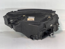 Laden Sie das Bild in den Galerie-Viewer, Frontscheinwerfer Mercedes-Benz Glc C253 X253 A2539066901 Links Headlight SCH1634313594lg