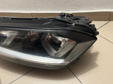 Laden Sie das Bild in den Galerie-Viewer, Frontscheinwerfer VW Golf Sportsvan I 517941033B LED Links Headlight SCH1634479316ge