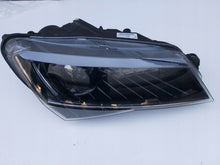 Load image into Gallery viewer, Frontscheinwerfer Skoda Superb 3V1941016A Xenon Rechts Scheinwerfer Headlight SCH1634917667ag