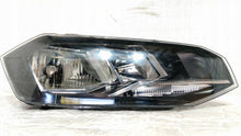 Laden Sie das Bild in den Galerie-Viewer, Frontscheinwerfer VW Polo 2G1941006 Rechts Scheinwerfer Headlight SCH1643153671ju