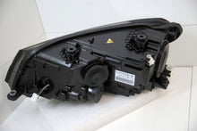 Load image into Gallery viewer, Frontscheinwerfer VW Caddy 2K1941040A Xenon Rechts Scheinwerfer Headlight SCH1643765146sv