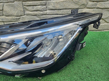 Laden Sie das Bild in den Galerie-Viewer, Frontscheinwerfer VW Golf VIII 5H1941005C Links Scheinwerfer Headlight SCH1646523540qr