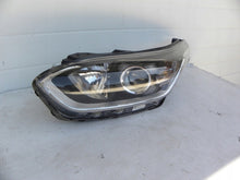 Laden Sie das Bild in den Galerie-Viewer, Frontscheinwerfer Kia Ceed 92101-J7050 Links Scheinwerfer Headlight SCH1647079647po