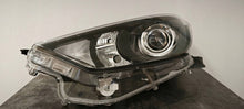 Laden Sie das Bild in den Galerie-Viewer, Frontscheinwerfer Toyota 4 Yaris K06EU Links Scheinwerfer Headlight SCH1647403433qa
