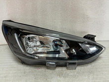 Laden Sie das Bild in den Galerie-Viewer, Frontscheinwerfer Ford Focus MX7B-13E014-CC Full LED Rechts Headlight SCH1649869247vf