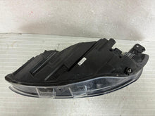 Laden Sie das Bild in den Galerie-Viewer, Frontscheinwerfer Ford Focus MX7B-13E014-CC Full LED Rechts Headlight SCH1649869247vf