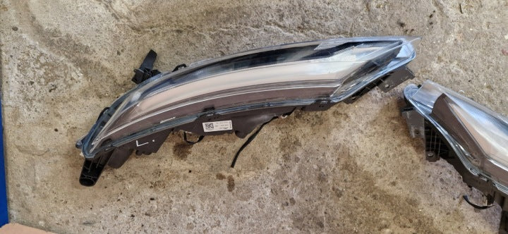 Frontscheinwerfer Nissan Juke 261206PA0A 261256PA0A Links Scheinwerfer Headlight SCH1652896594va