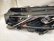 Laden Sie das Bild in den Galerie-Viewer, Frontscheinwerfer Skoda Octavia IV 5E4941035 LED Links Scheinwerfer Headlight SCH1656591259gn