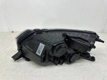 Load image into Gallery viewer, Frontscheinwerfer Skoda Rapid 5JB941018 Rechts Scheinwerfer Headlight SCH1658796632hc