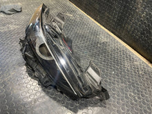 Load image into Gallery viewer, Frontscheinwerfer Mazda 3 Bp BCJH-51030 Rechts Scheinwerfer Headlight SCH1659634432kq