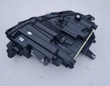 Laden Sie das Bild in den Galerie-Viewer, Frontscheinwerfer Audi E-Tron 89A841035 LED Links Scheinwerfer Headlight SCH1659873849sl