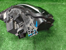 Laden Sie das Bild in den Galerie-Viewer, Frontscheinwerfer Citroën C3 III 9830649280 73243672 Rechts Headlight SCH1660598463kt