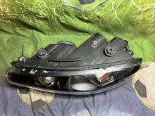 Laden Sie das Bild in den Galerie-Viewer, Frontscheinwerfer VW Scirocco 1K8941031D Xenon Links Scheinwerfer Headlight SCH1661349257wi