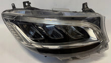 Laden Sie das Bild in den Galerie-Viewer, Frontscheinwerfer Mercedes-Benz Sprinter A9109067200 LED Rechts Headlight SCH1663250235mf