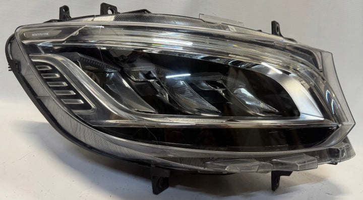 Frontscheinwerfer Mercedes-Benz Sprinter A9109067200 LED Rechts Headlight SCH1663250235mf