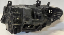 Laden Sie das Bild in den Galerie-Viewer, Frontscheinwerfer Mercedes-Benz Sprinter A9109067200 LED Rechts Headlight SCH1663250235mf