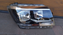 Laden Sie das Bild in den Galerie-Viewer, Frontscheinwerfer Man Tge Crafter 7C1941006B Rechts Scheinwerfer Headlight SCH1663982284bl