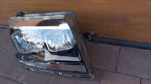 Laden Sie das Bild in den Galerie-Viewer, Frontscheinwerfer Man Tge Crafter 7C1941006B Rechts Scheinwerfer Headlight SCH1663982284bl